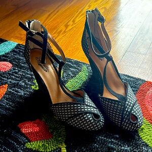 Seychelles high heeled wedge peep-toe shoes